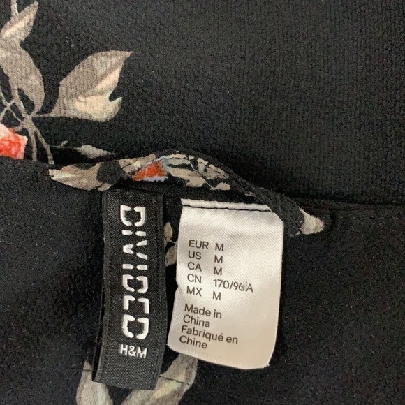 H&M floral belted kimono style top - Picture 7 of 8